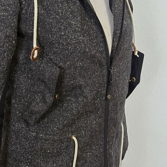 Burton Charcoal Jacket - Picture 5 of 10